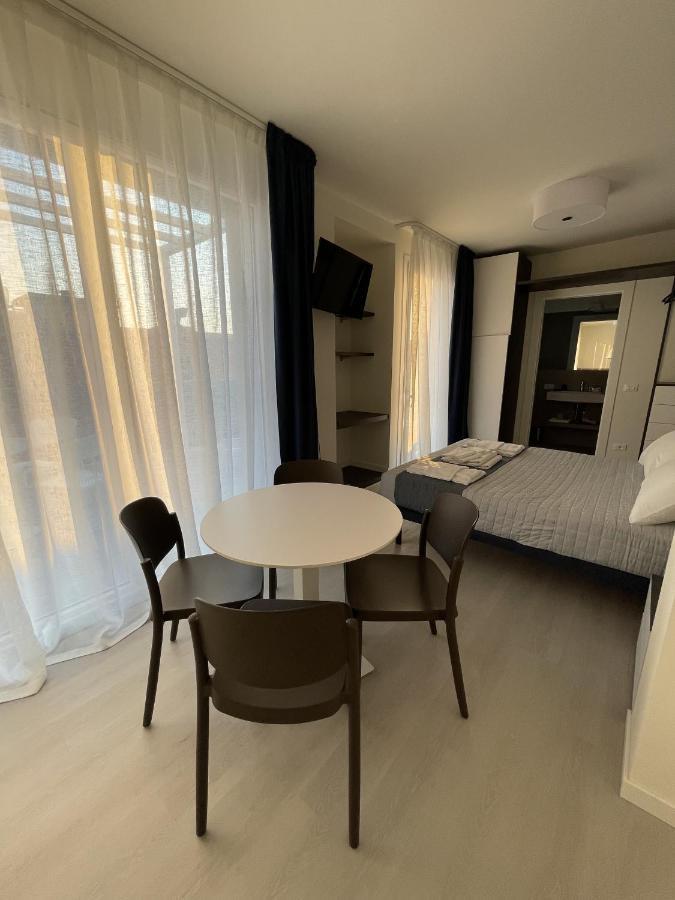 קאורלה Mar60 Apartments מראה חיצוני תמונה